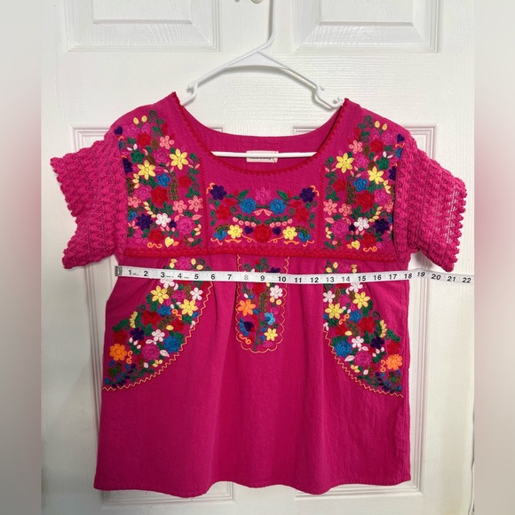 Mexican Embroidered Pink Top - Picture 4 of 8
